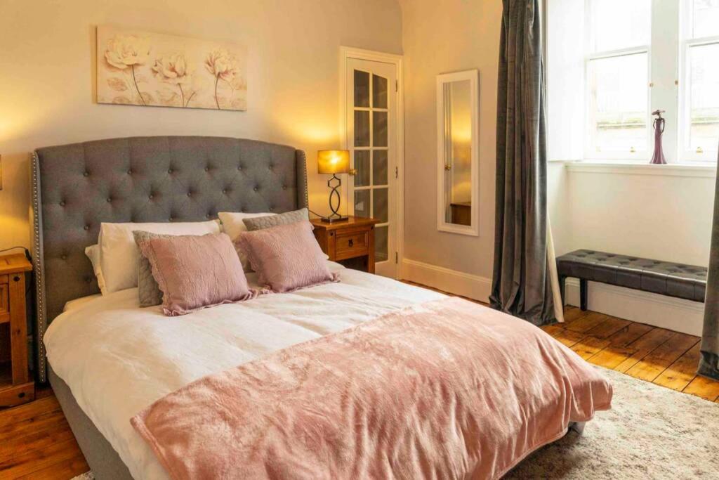 Spacious City Centre Apartment Full Of Character Inverness Extérieur photo